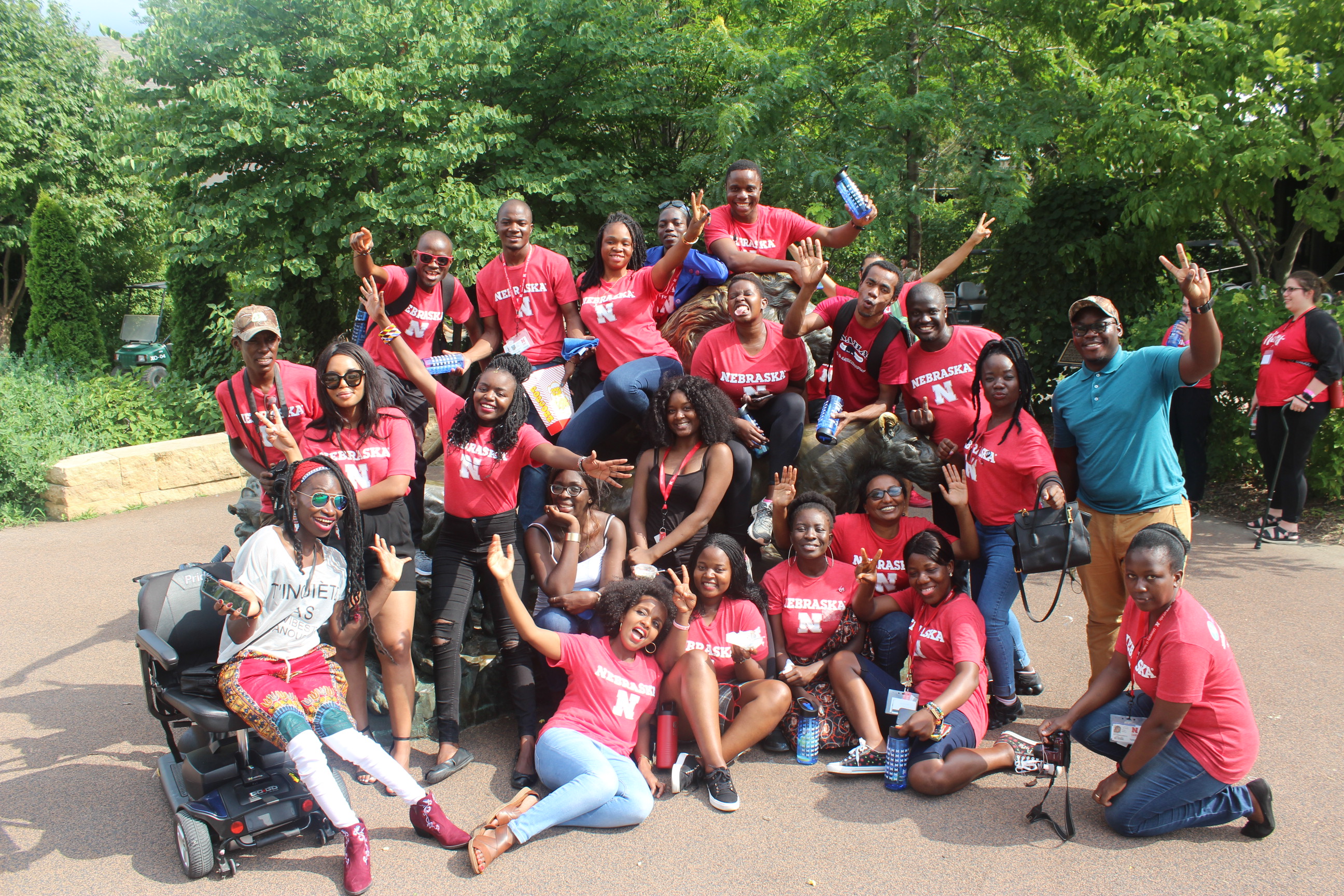 In addition to academic and professional sessions, the University of Nebraska-Lincoln Fellows also participate in cultural excursions such as a visit to the internationally-recognized Henry Doorly Zoo in Omaha, Nebraska.