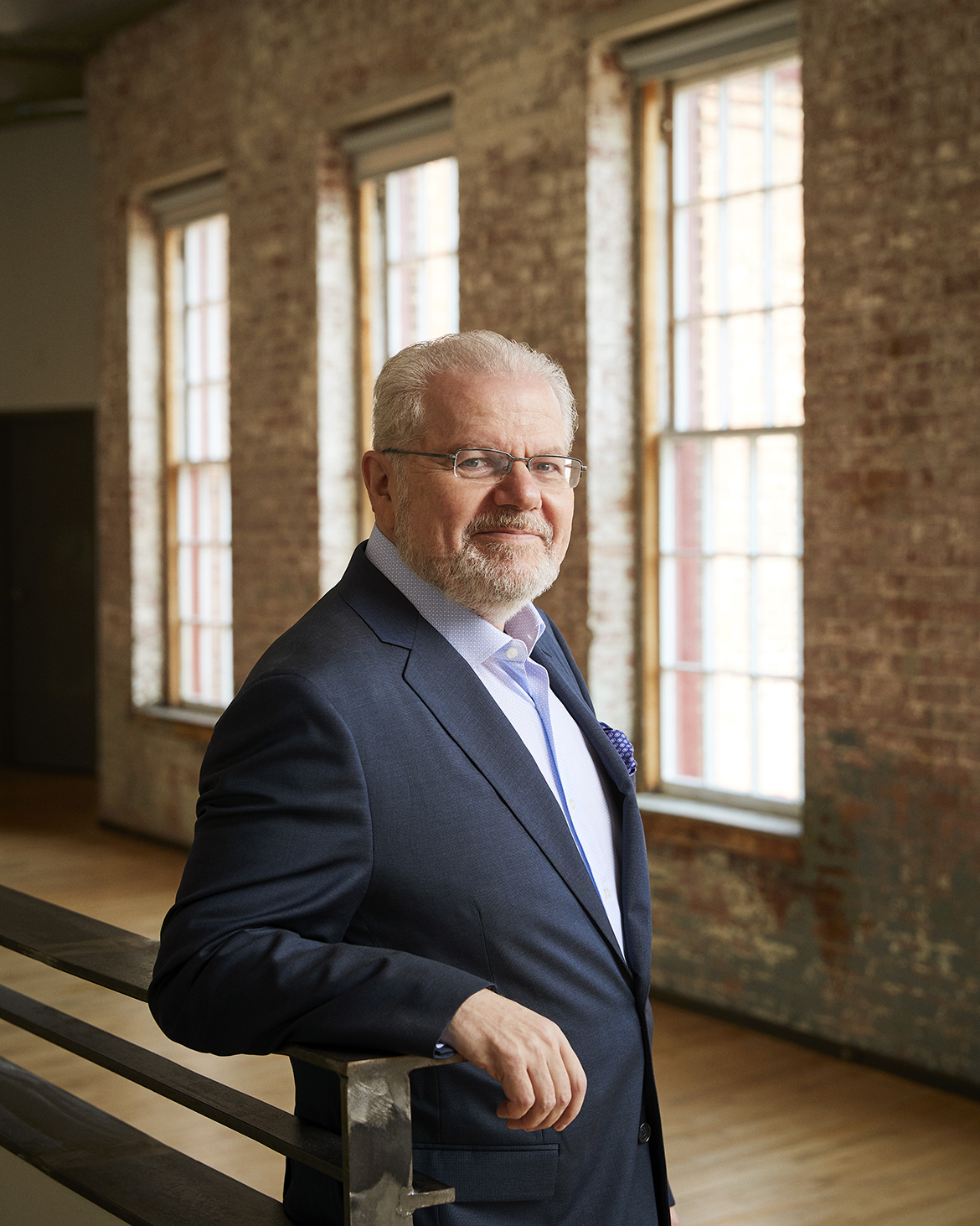 Color portrait of Emanuel Ax