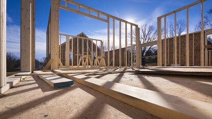 Nebraska's leading economic indicator showed a decrease in building permits for single-family homes in April.