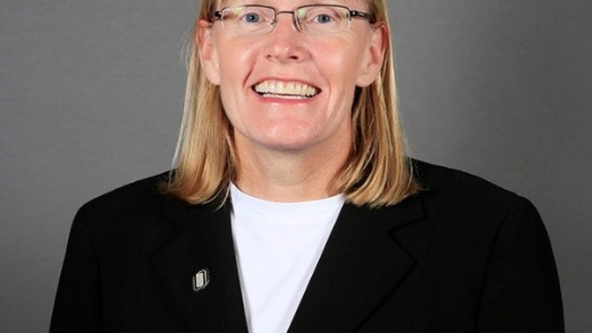 Dr. Julie Masters