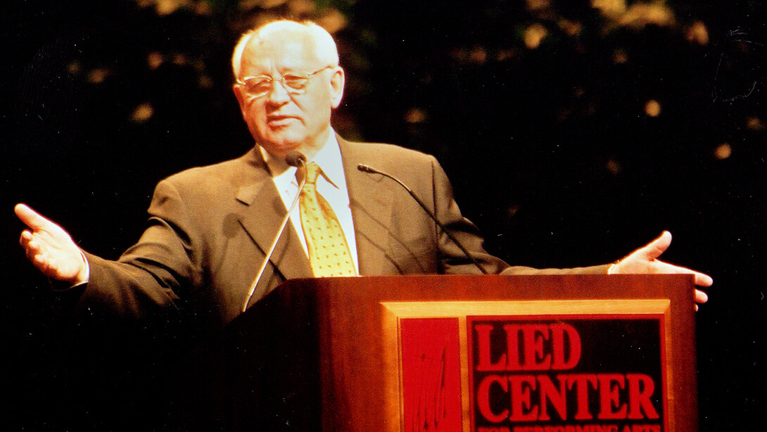 Mikael Gorbachev gestures during his 2002 E.N. Thompson Forum lecture at the Lied Center for Performing Arts.