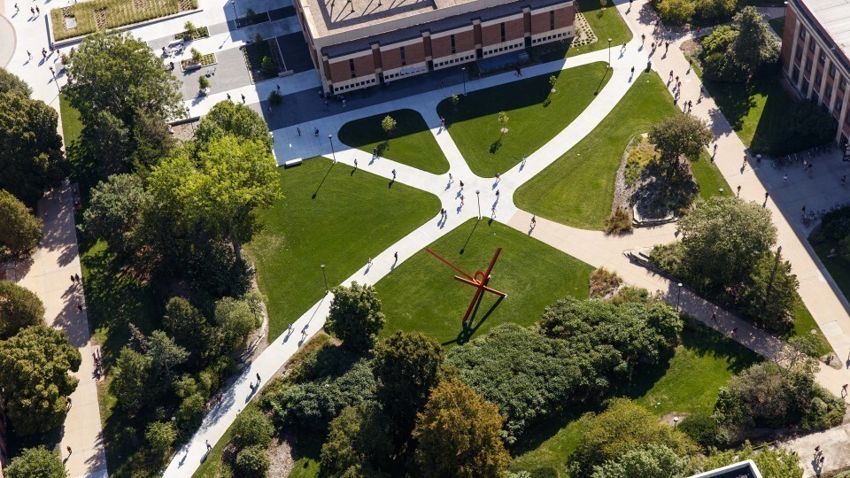 Graduate students, faculty, postdocs, and staff are invited to engage with presenters in a campus-specific dialogue on what’s next for graduate STEM education and how each stakeholder can contribute. 