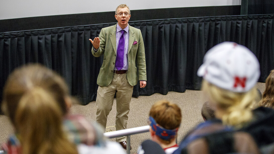 Visiting scholar John Cooper talks to Nebraska students on Nov. 7. The Tudor historian is visiting campus from the United Kingdom's University of York.