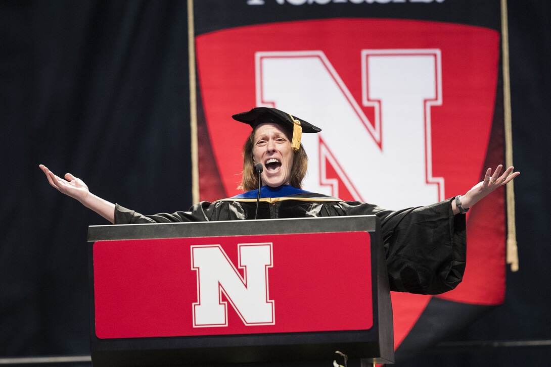 Melanie Simpson delivers the commencement address. Melanie Simpson delivers the commencement address. She told the graduates to celebrate successes, choose purposefully and bring passion to their work.