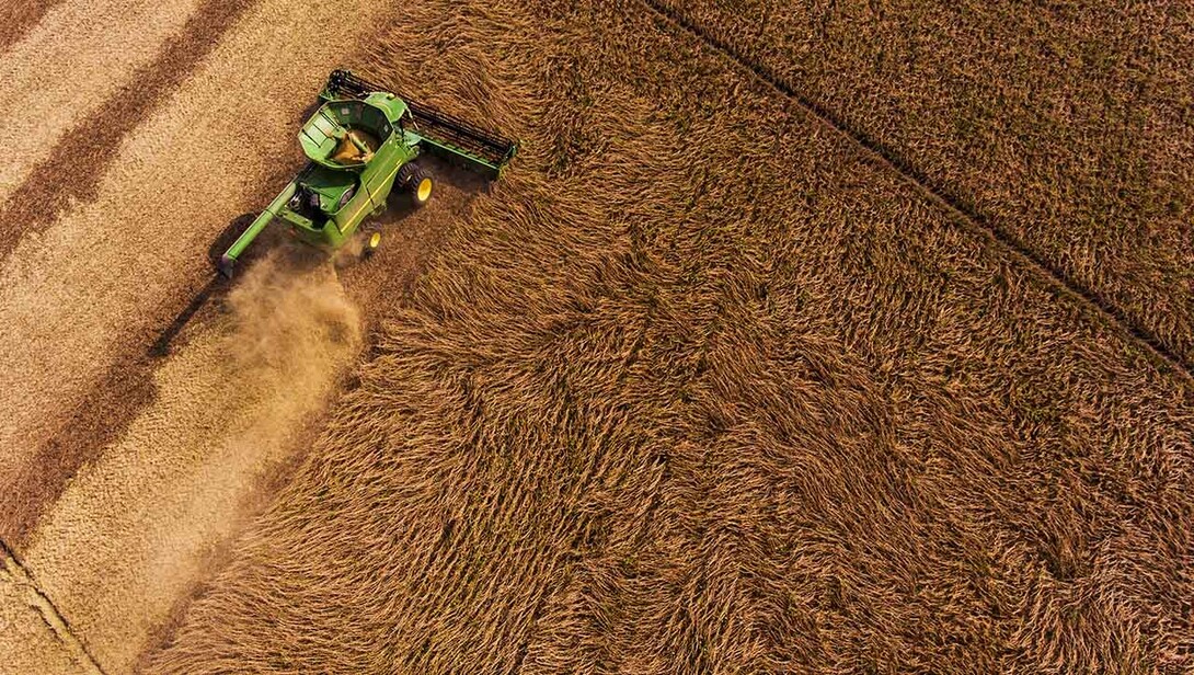 Growers can get the latest research updates for soybeans as well as view machinery and commercial exhibits at the Nebraska Soybean Day and Machinery Expo Dec. 14 in Wahoo.