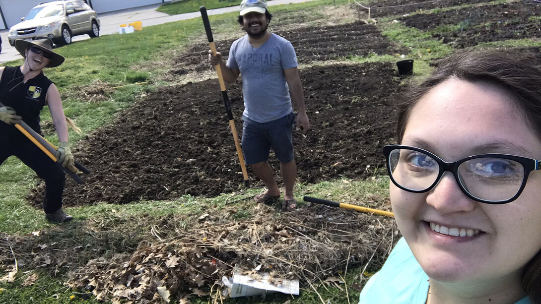 Rubi Quiñones (right), National Research Traineeship doctoral student at the University of Nebraska–Lincoln, is developing algorithms to couple co-segmentation and plant phenotyping to identify phenotypes more accurately. She is seen here with her husband, Ashraful Islam, and Katharine Hogan, a fellow NRT doctoral student whom she collaborated with to develop a 2-D multiagent simulation model for root water uptake.