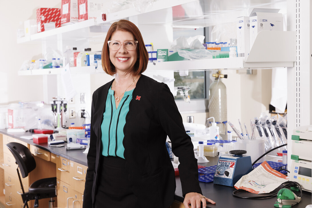 Angie Pannier, Swarts Family Chair in Biological Systems Engineering and professor of biomedical engineering, poses in a lab. She will present the Nebraska Lecture “DNA and RNA Delivery: From Novel Therapies to Vaccines that End Pandemics” on Nov. 17 via Zoom.