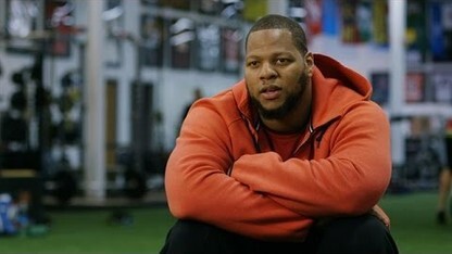 Ndamoukong Suh Lifts Against Mike Martin | American Muscle