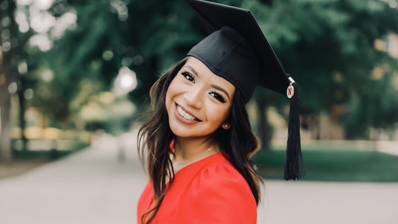 Mugshot of Carolina Saquiche Dominguez, a summer 2021 graduate from Grand Island.