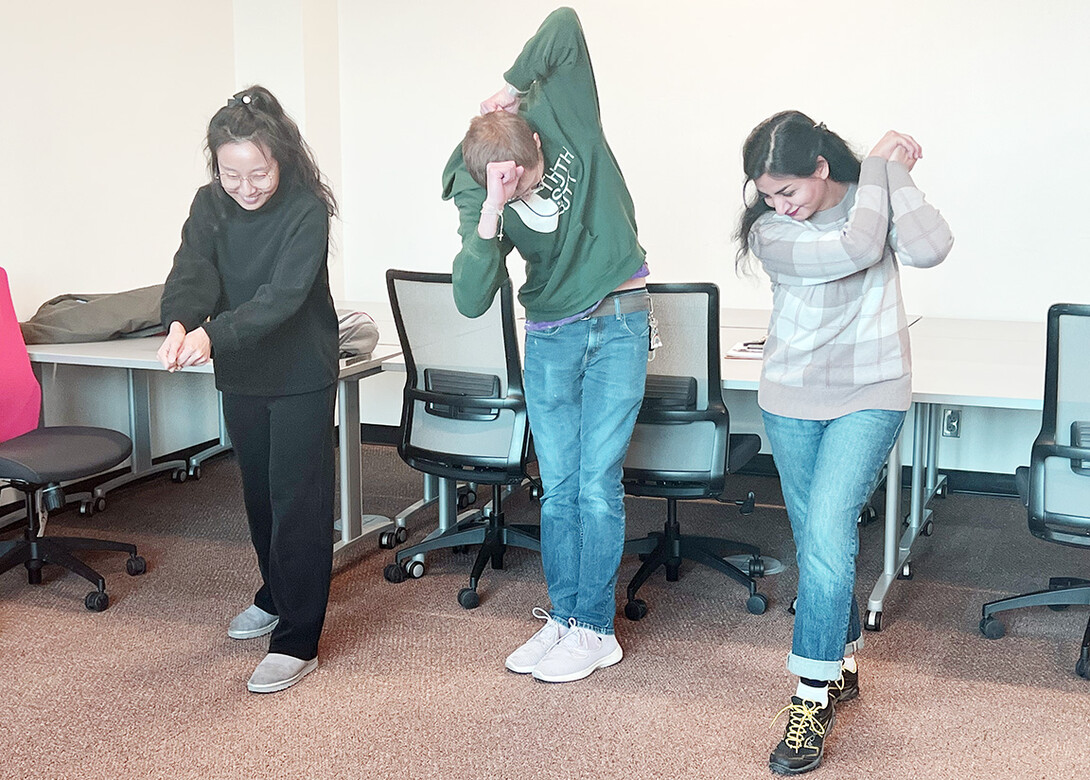 Engineering students "build machines" through improv.