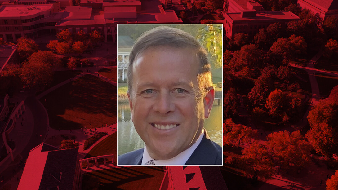 Mugshot of R. Gavin Leach, a finalist to be the university's next vice chancellor for business and finance.