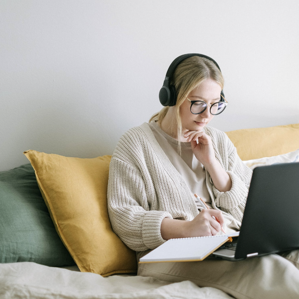 Join the Writing Center for a conversation on developing sustainable writing practices, including how to break daunting writing tasks down into manageable ones, set achievable goals, and develop a writing practice that will sustain you through your degree