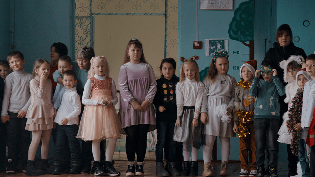 Despite the war, school life continues in Ukraine, with students and teachers striving to continue learning even under constant threat.