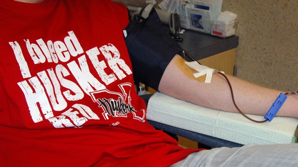 Spring Blood Drive April 10-13 at Nebraska Union Plaza