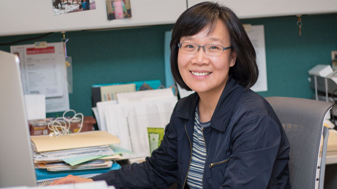 Soo-Young Hong is studying a professional development program that encourages preschool teachers to integrate science into classroom acvities.